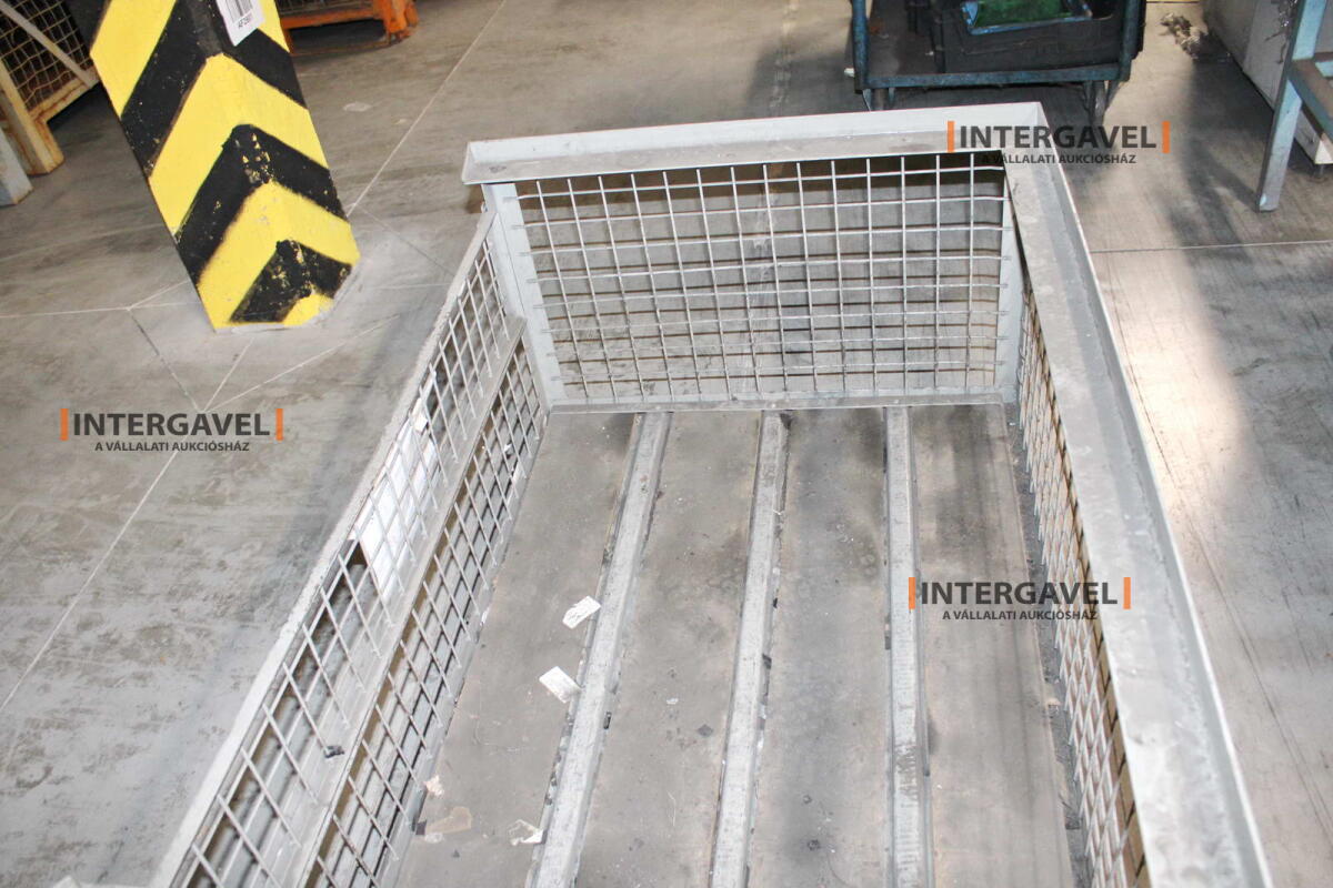 Rácsos konténer 4