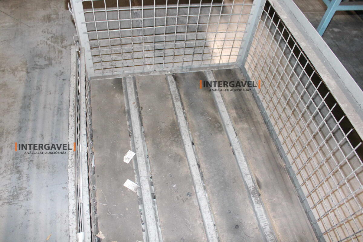 Rácsos konténer 10