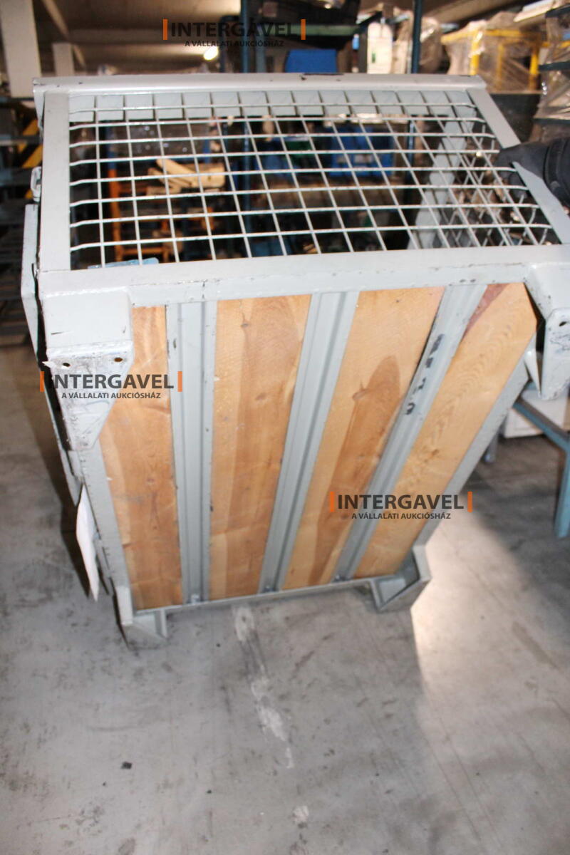 Rácsos konténer 11