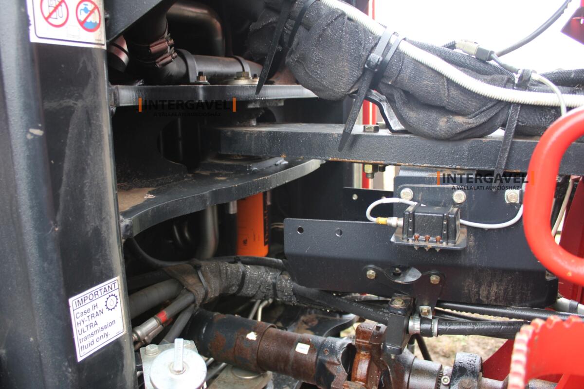 Traktor - Case IH 16