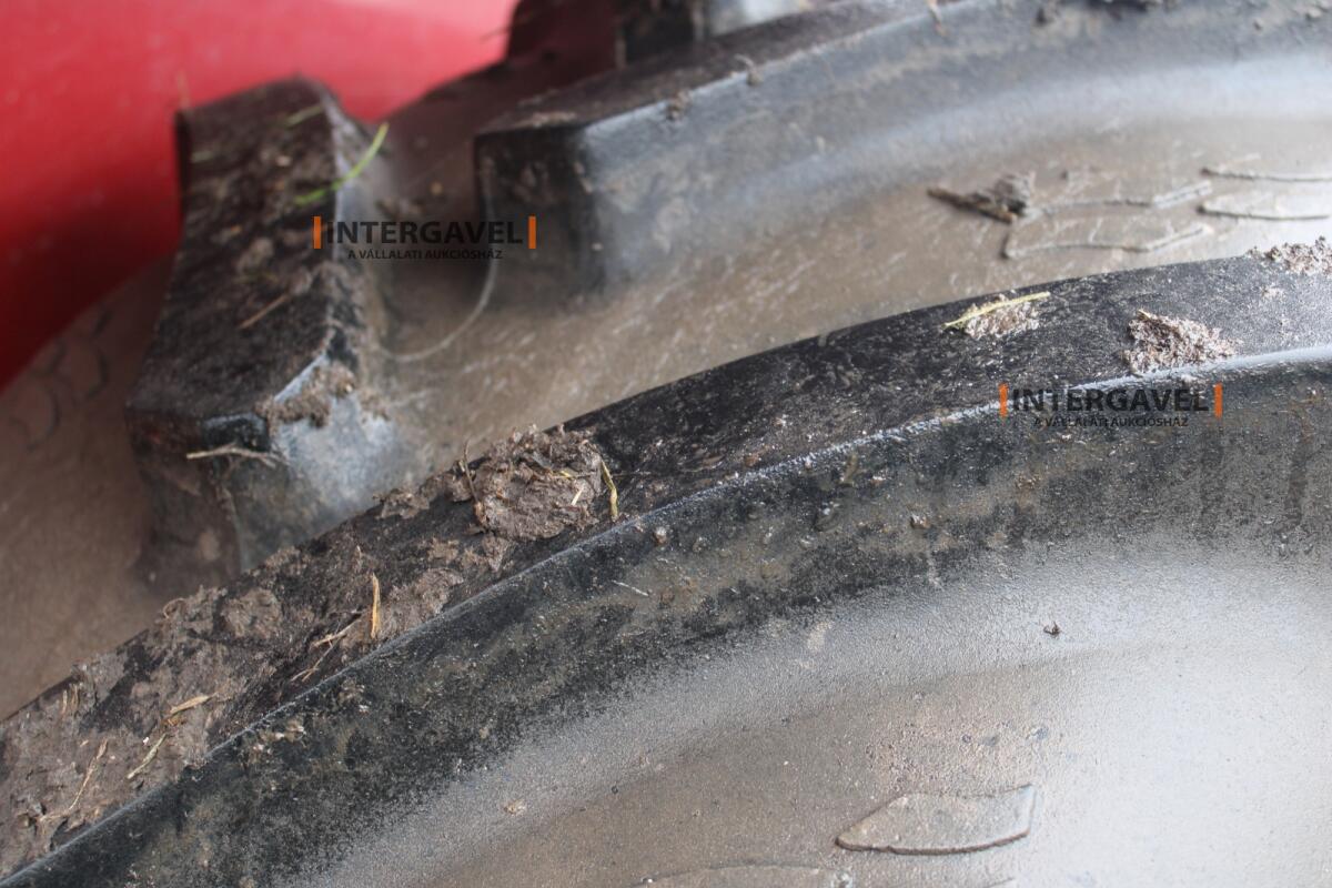 Traktor - Case IH 23