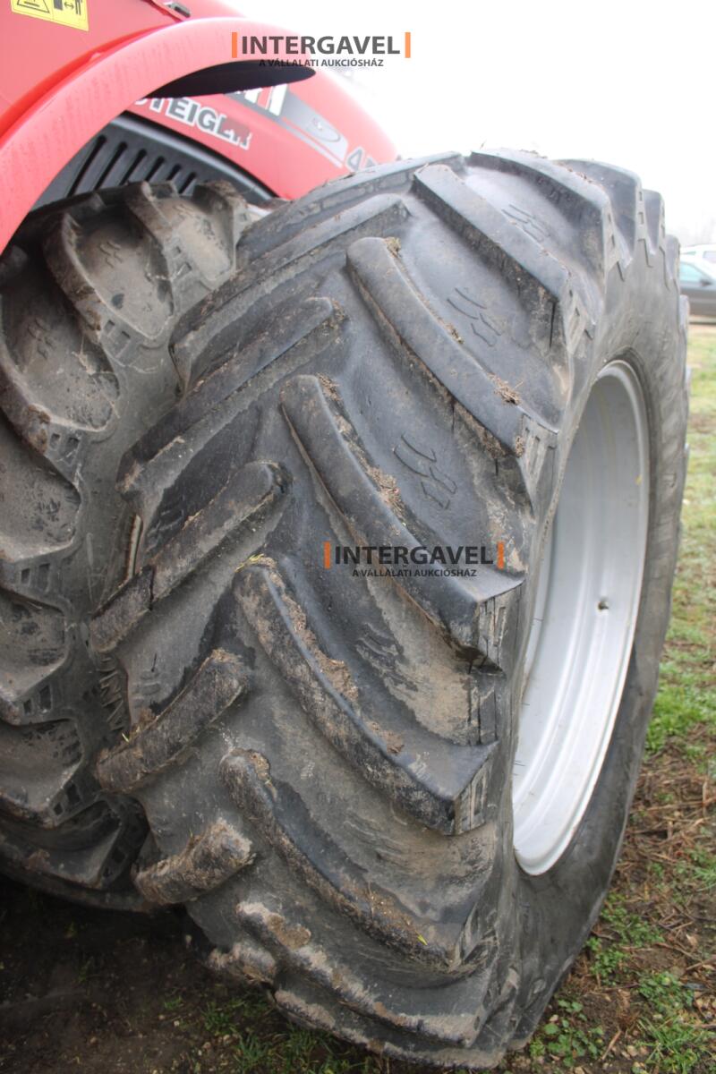 Traktor - Case IH 34