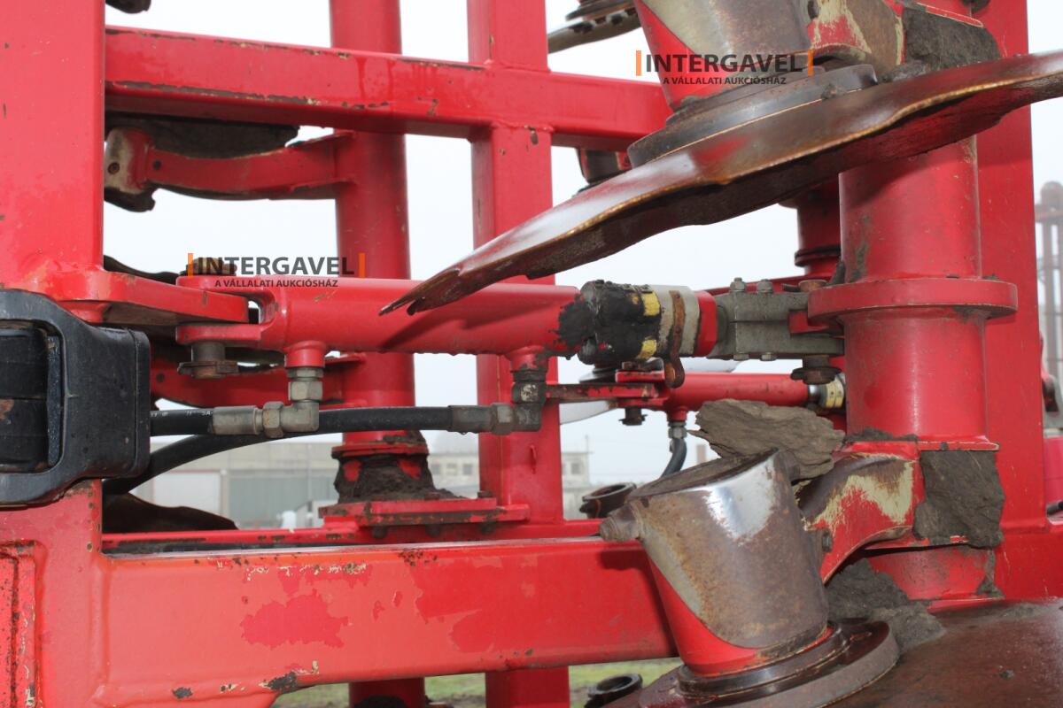 Nehézkultivátor - Horsch 12