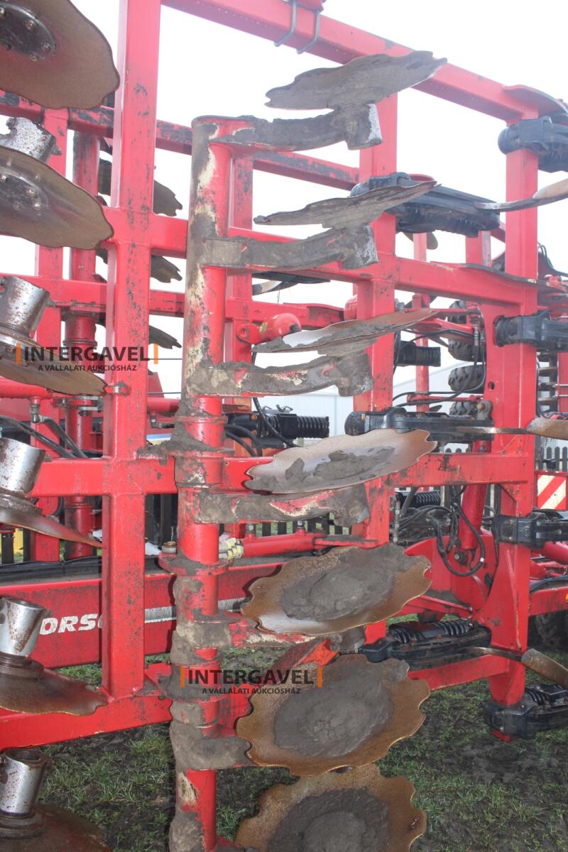 Nehézkultivátor - Horsch 31