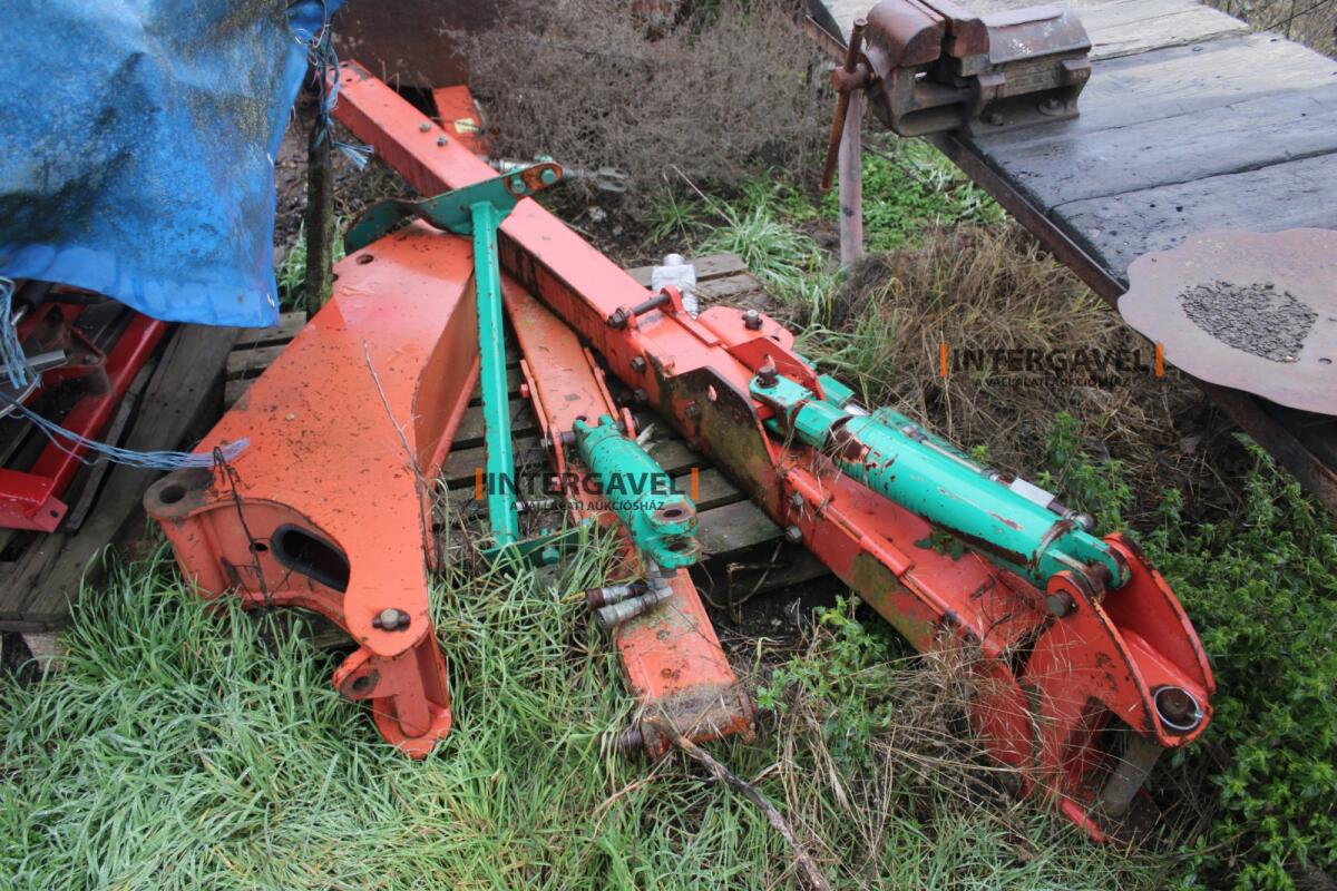 Váltvaforgató eke - Kverneland 40