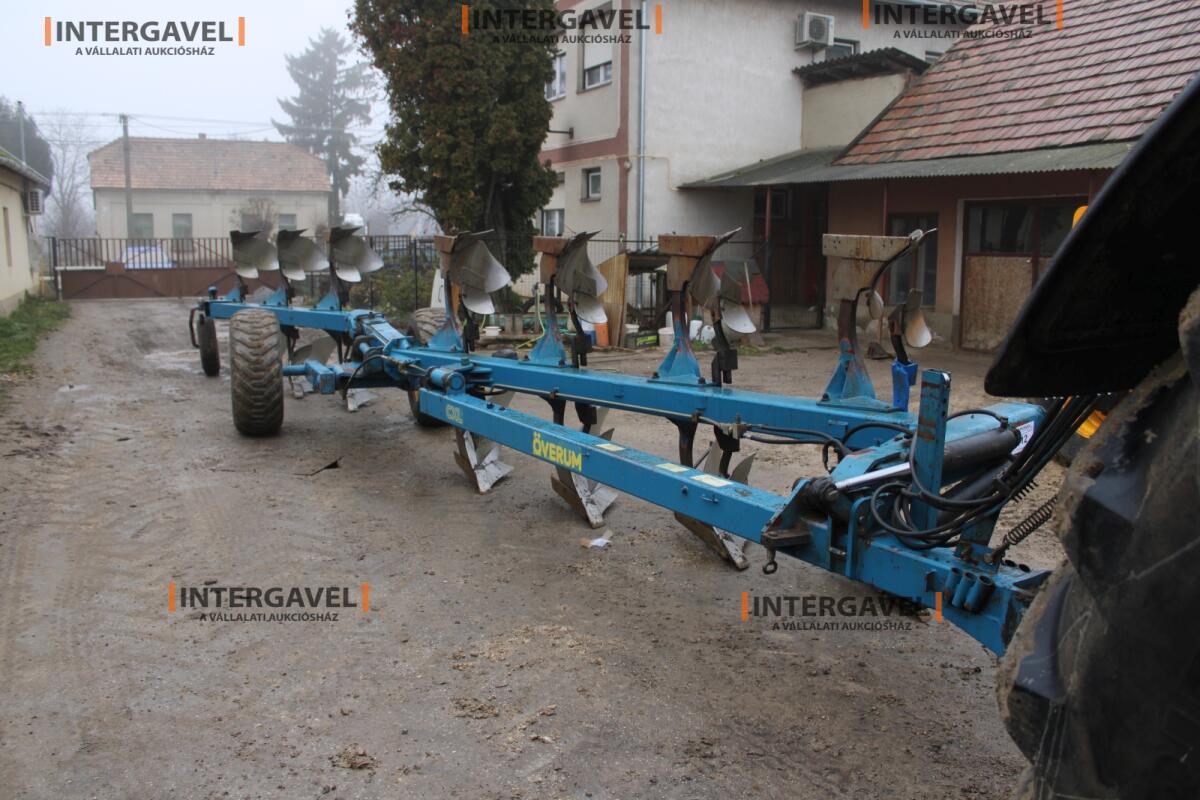 Váltvaforgató eke - Överum 4