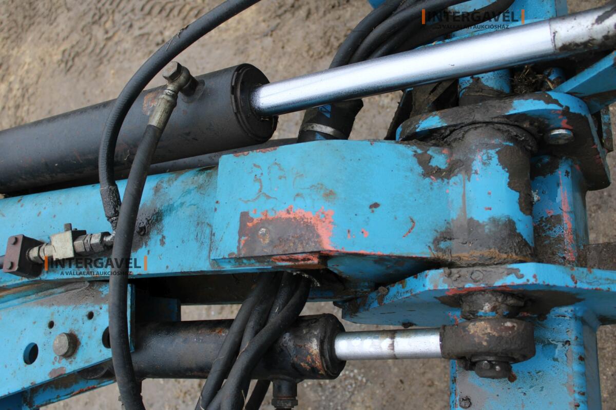 Váltvaforgató eke - Överum 7