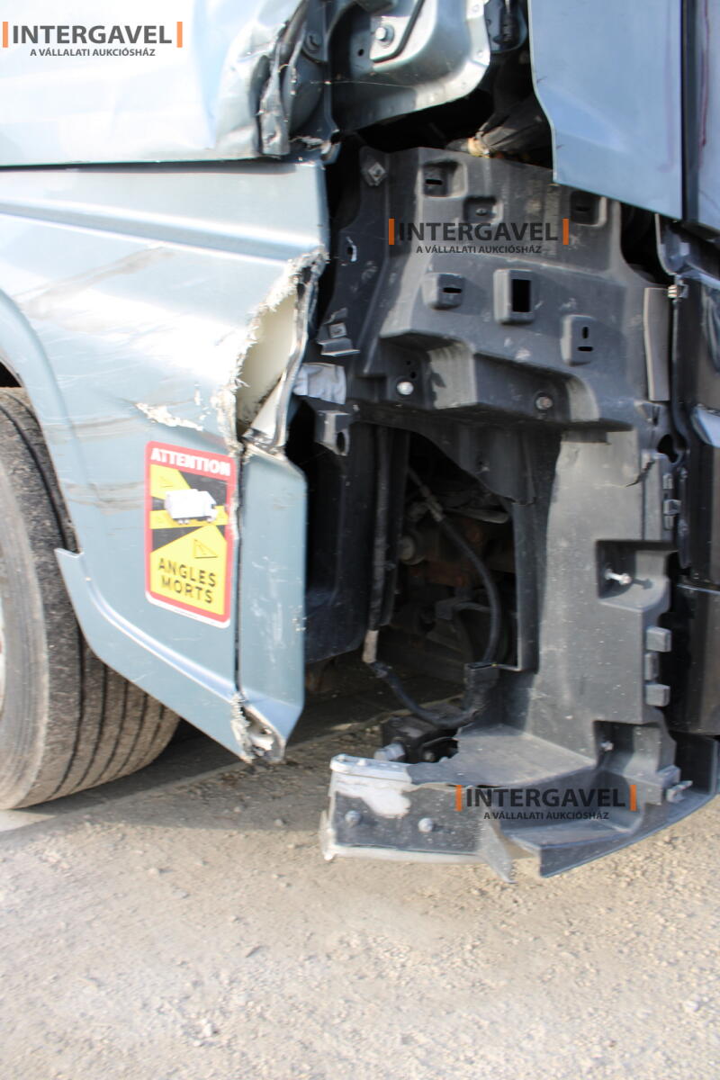 Ford F-Max nyergesvontató 5