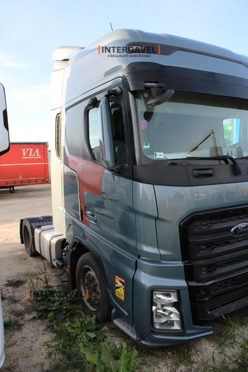 Ford F-Max nyergesvontató 2