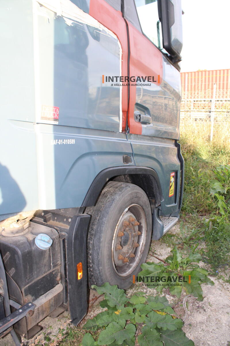 Ford F-Max nyergesvontató 14