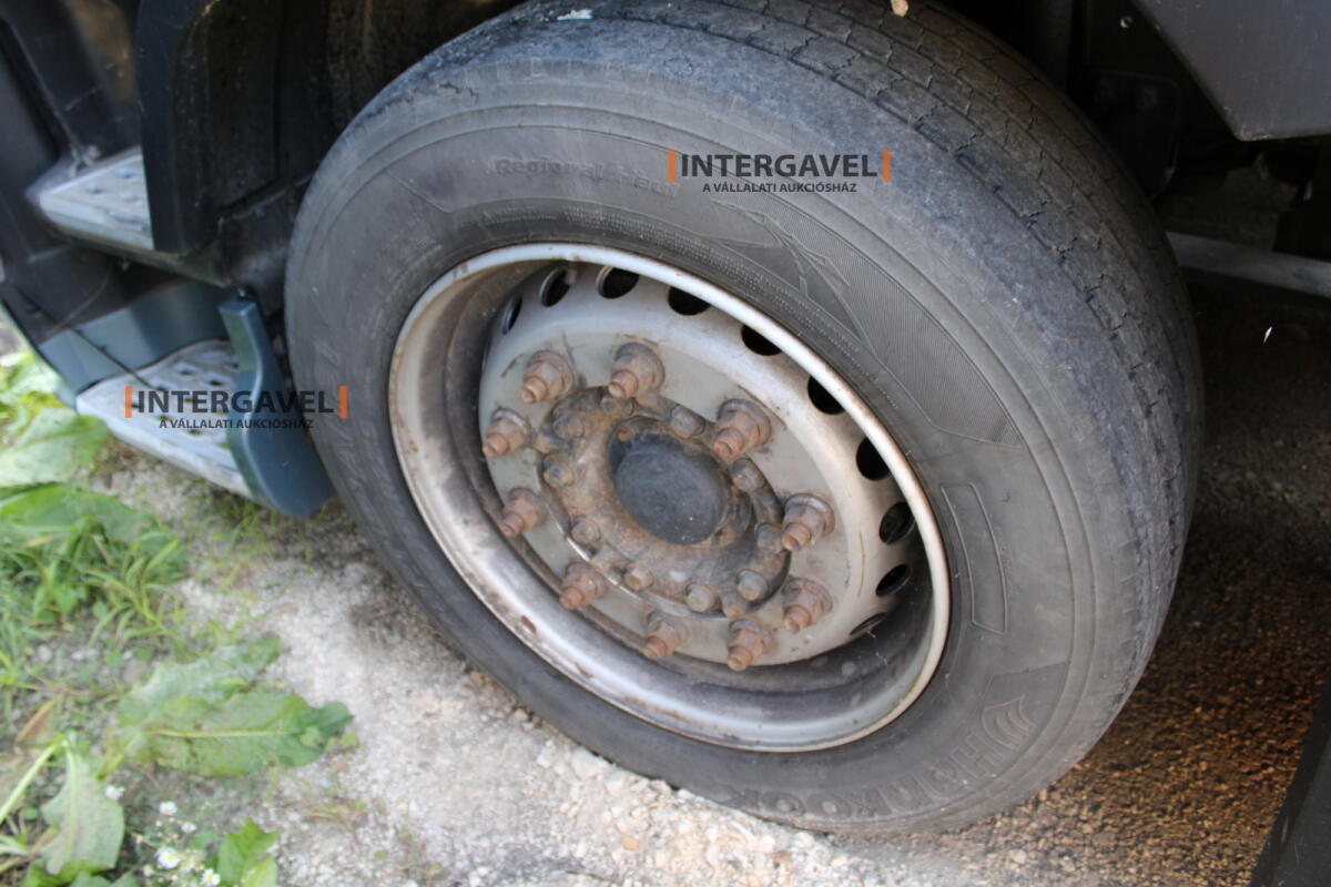 Ford F-Max nyergesvontató 45