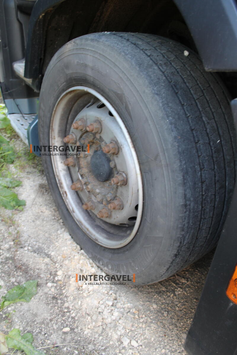 Ford F-Max nyergesvontató 46