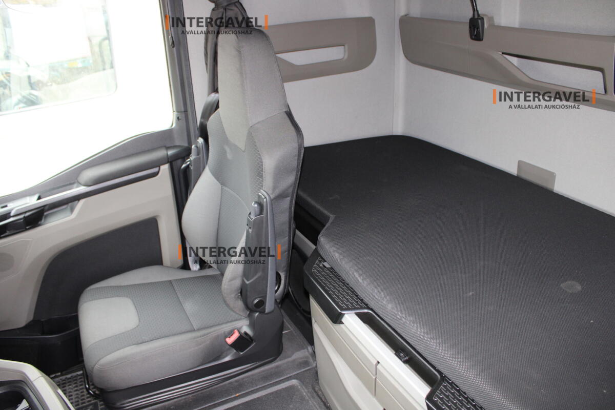 MAN TGX 18.510 nyergesvontató 5