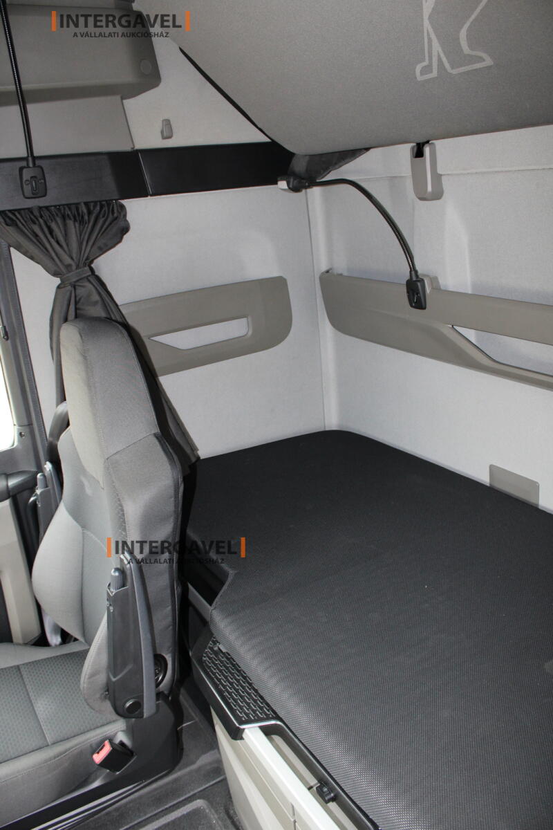 MAN TGX 18.510 nyergesvontató 17