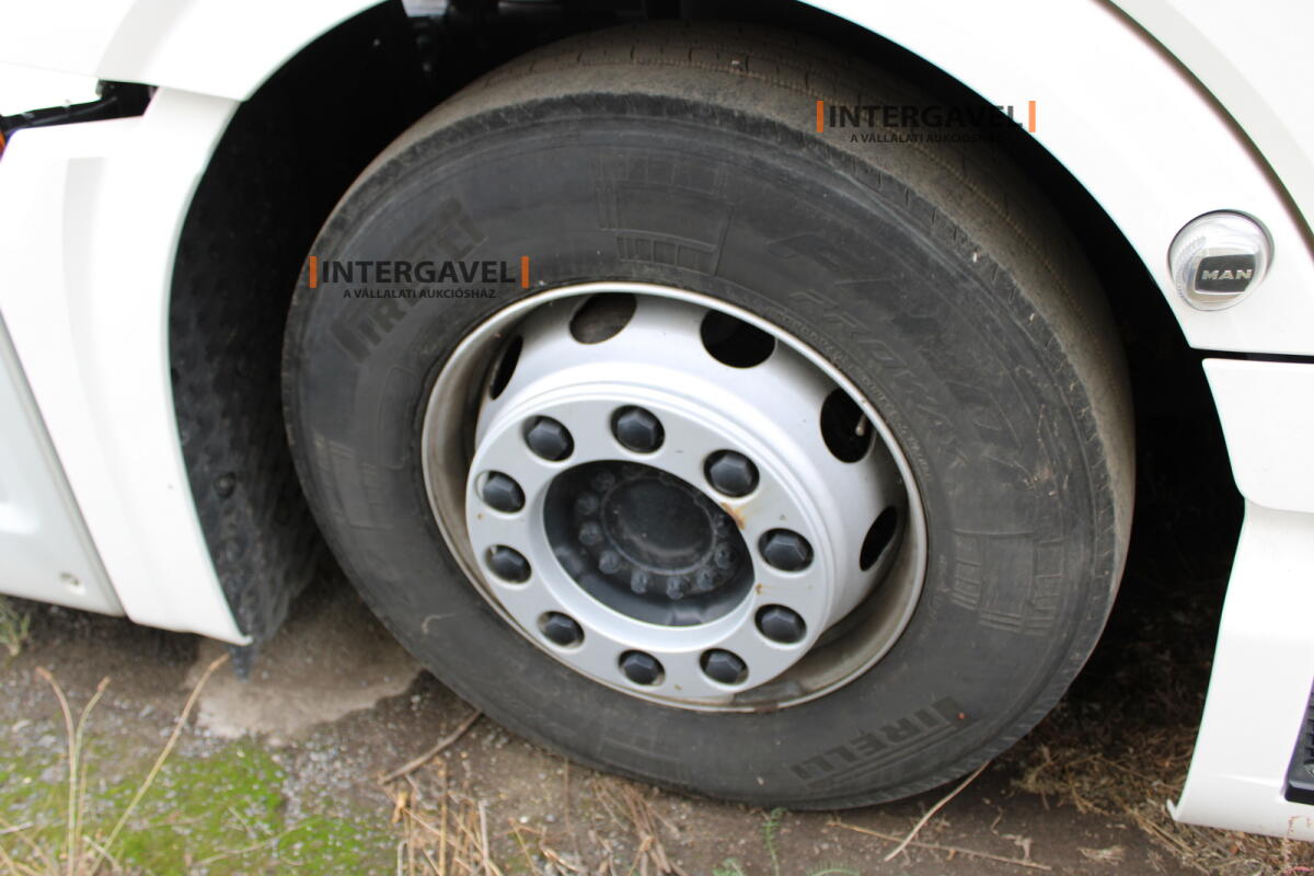 MAN TGX 18.510 nyergesvontató 26