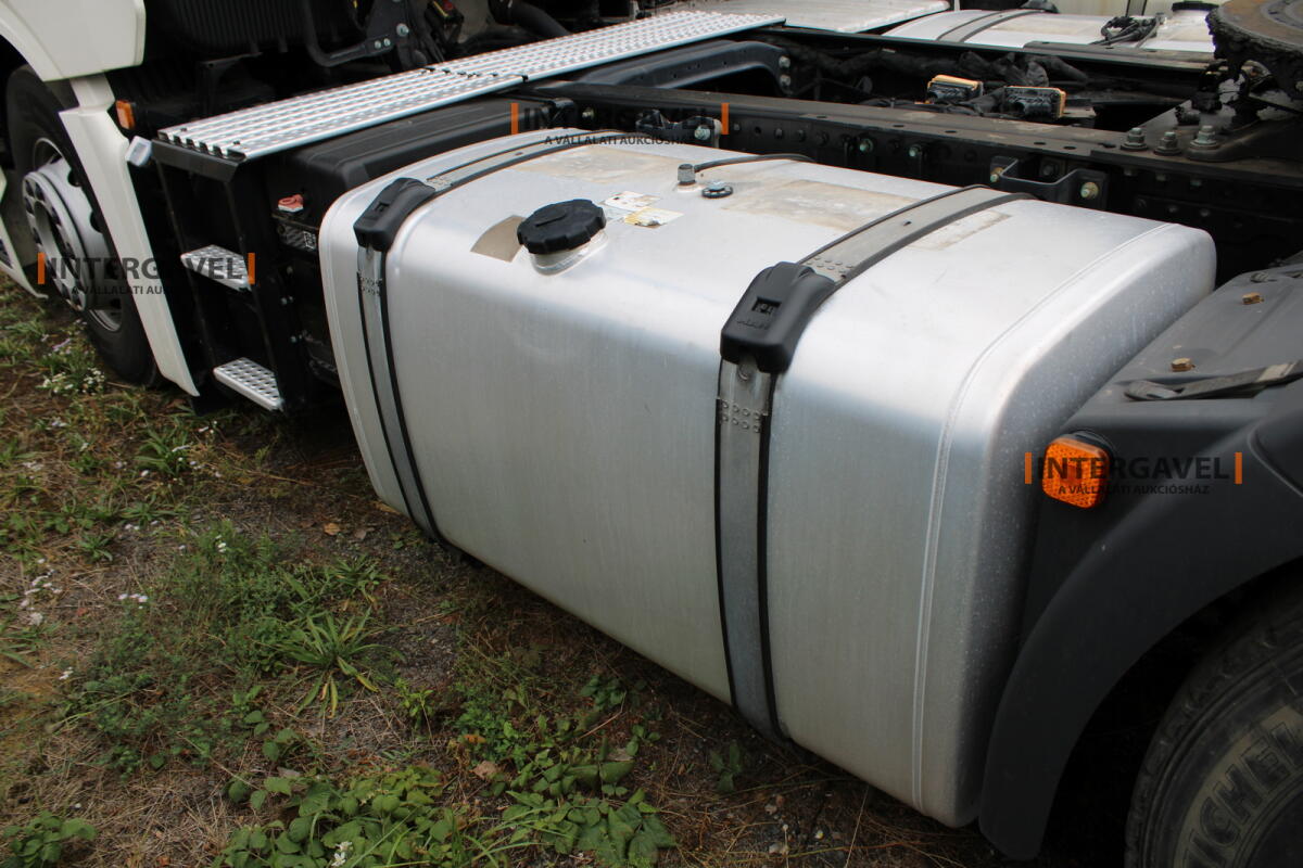 MAN TGX 18.510 nyergesvontató 36