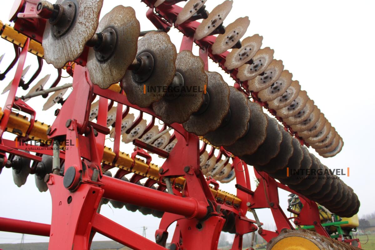 Tárcsa - Vaderstad 33