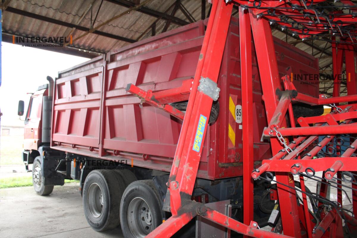 Teherautó - Tatra 4