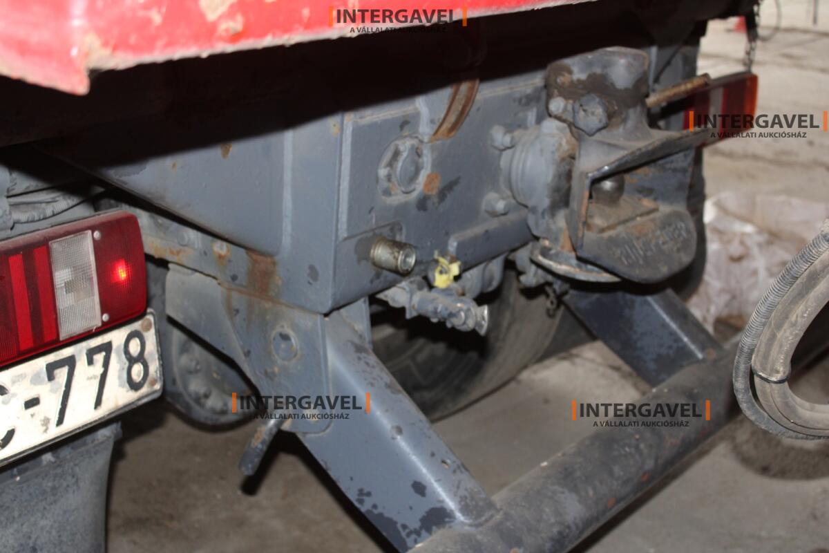 Teherautó - Tatra 24