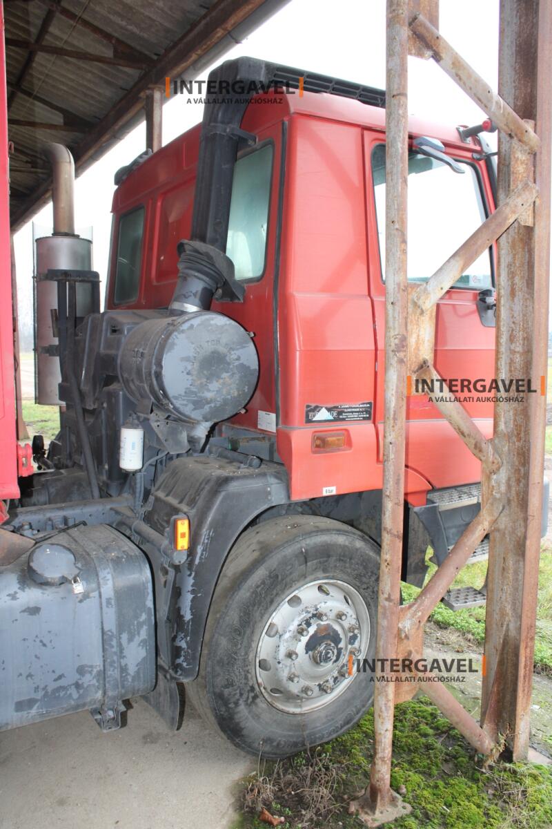 Teherautó - Tatra 30