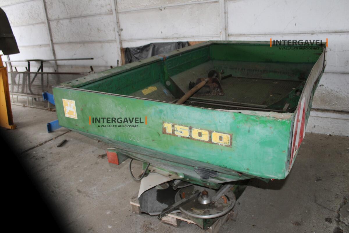 Műtrágyaszóró - Amazone 3