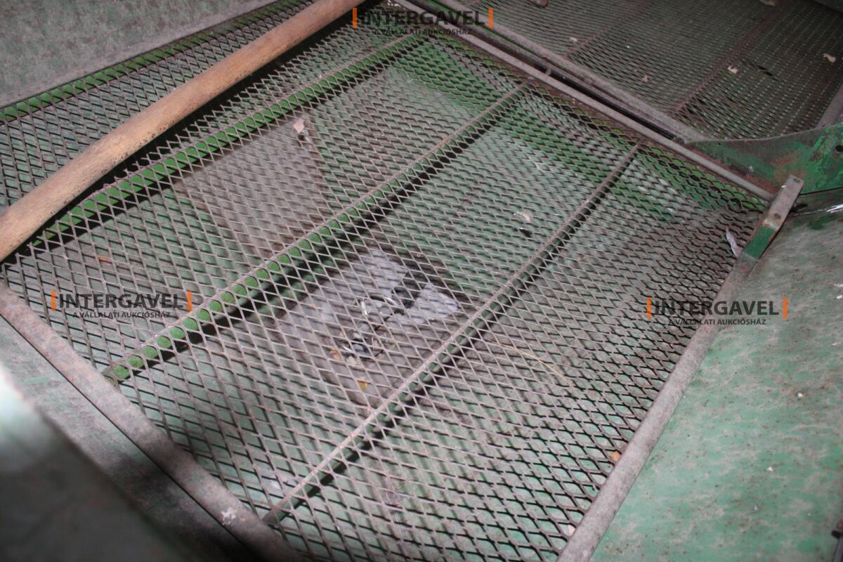 Műtrágyaszóró - Amazone 12