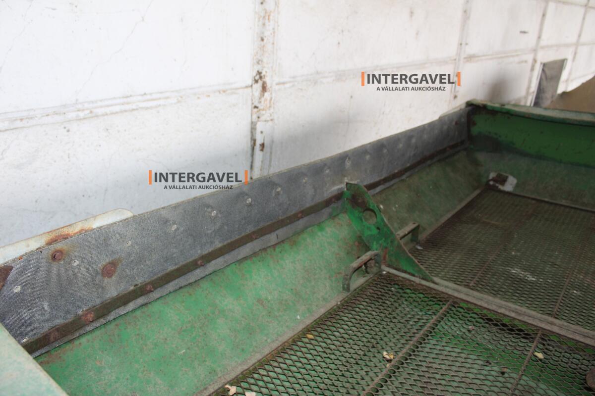 Műtrágyaszóró - Amazone 16