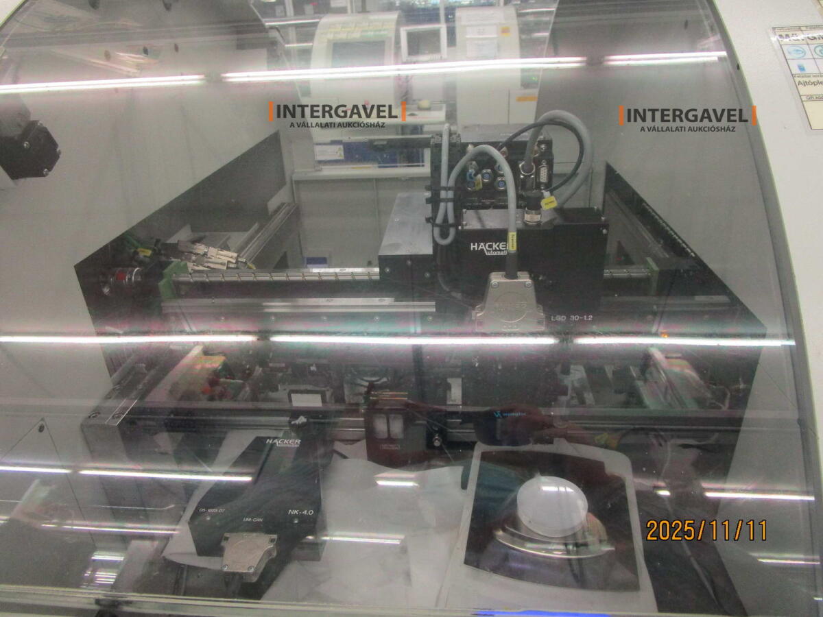 Gélező munkahely - Häcker, Vico 520 D 3