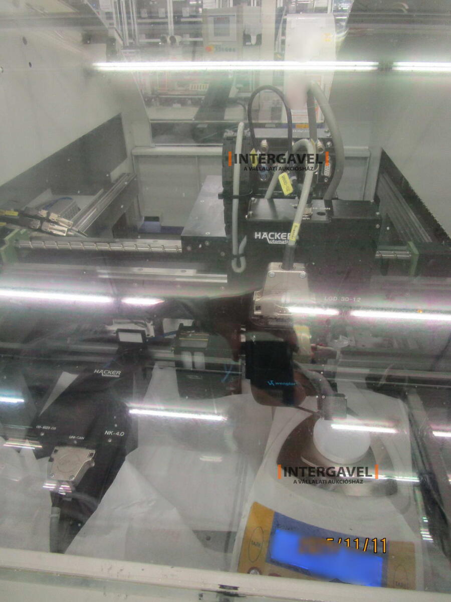 Gélező munkahely - Häcker, Vico 520 D 3