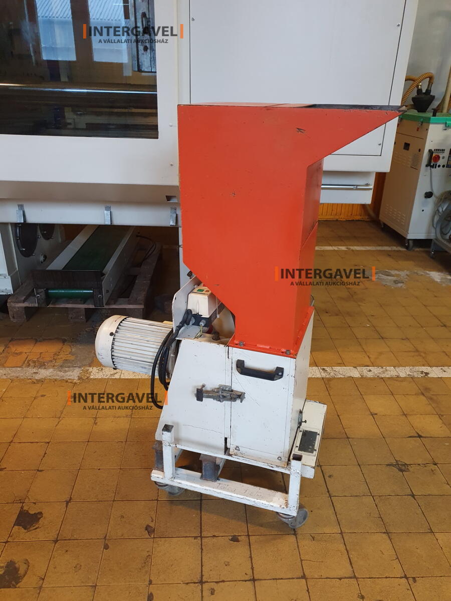 Wanner C17.31 sv (2004) műanyag daráló 4 kW-os motorral 9