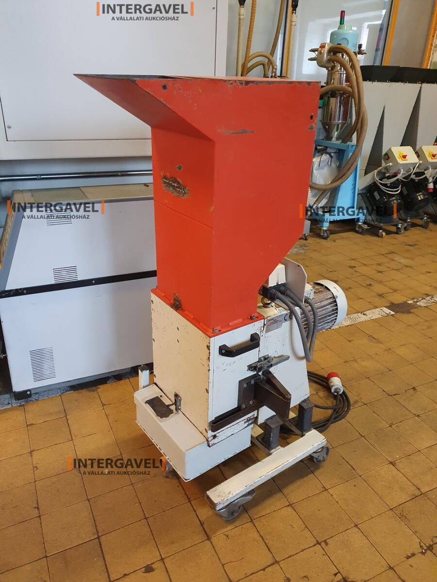 Wanner C17.31 sv (2004) műanyag daráló 4 kW-os motorral 5