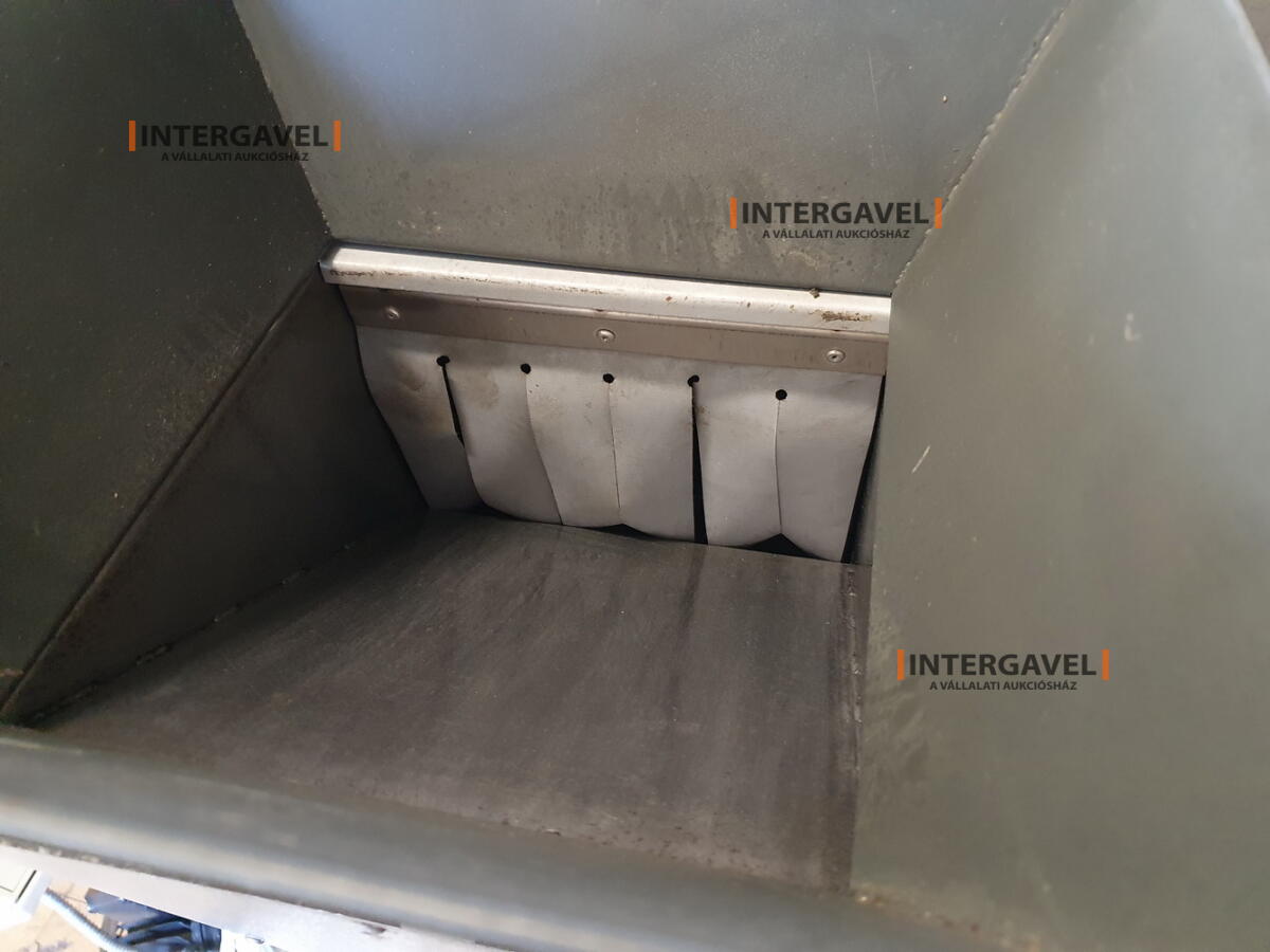 Dipre G130A7 (2007) műanyag daráló 2