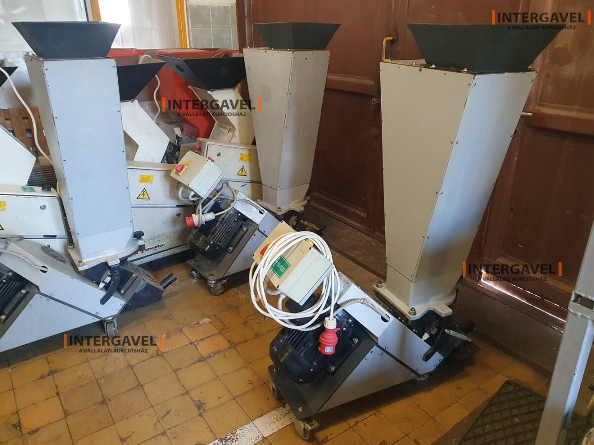 Dipre G130A7 (2007) műanyag daráló 3