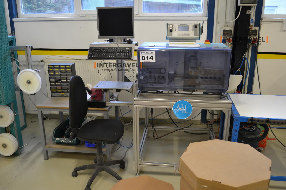 Kábel-feldolgozó gép