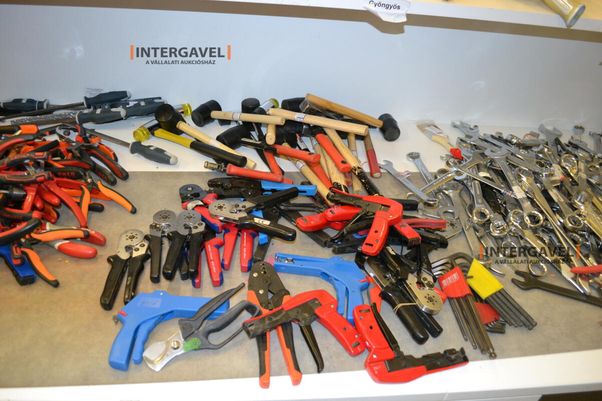 Vegyes kézi szerszámok 2