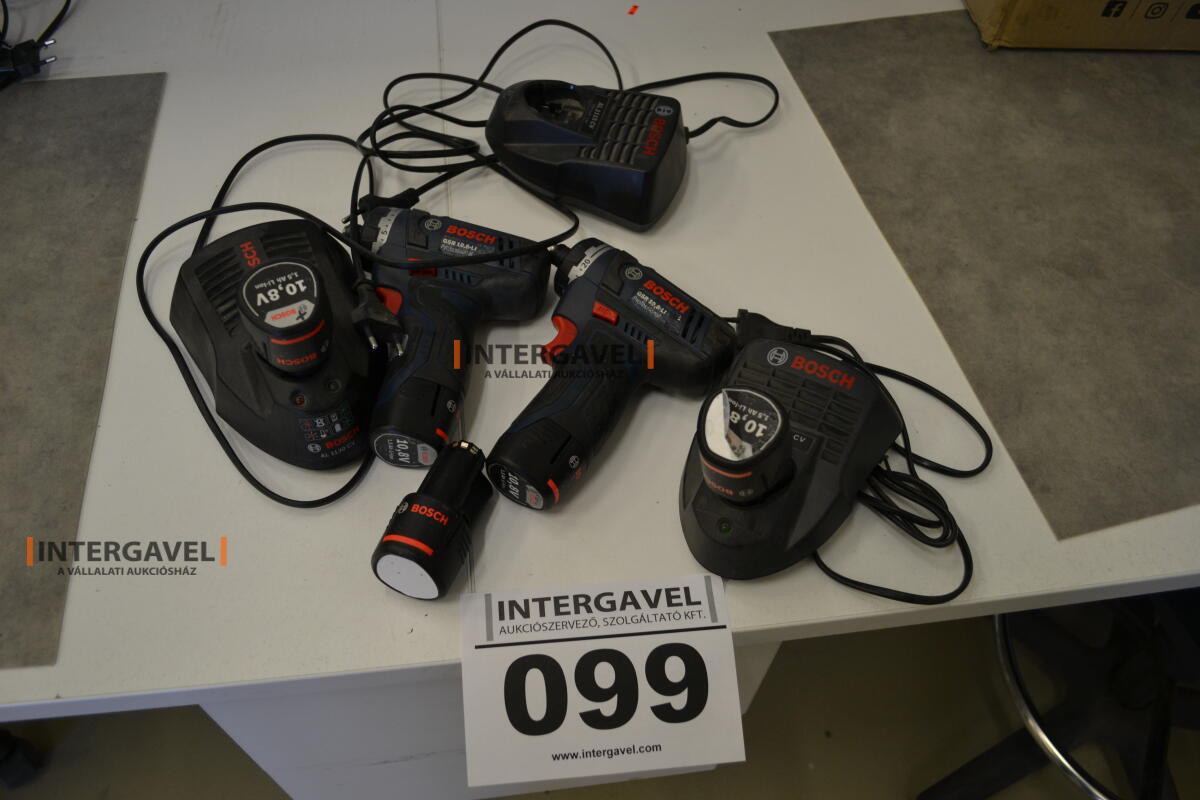 Akkumulátoros csavarozók