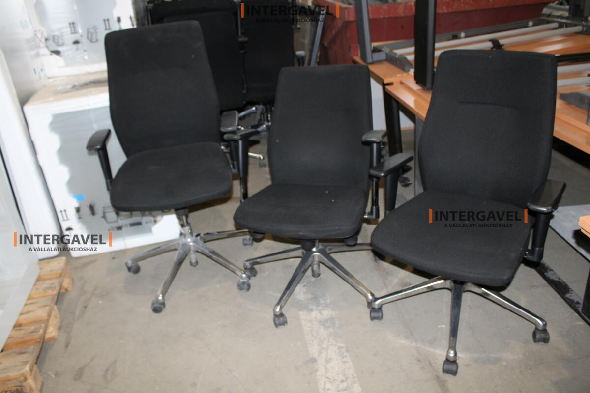Irodai görgős szék (Fekete-Orlando) 5