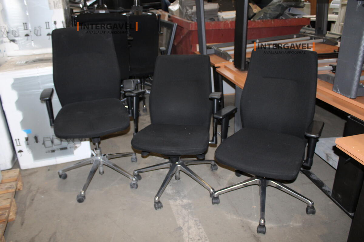 Irodai görgős szék (Fekete-Orlando) 1