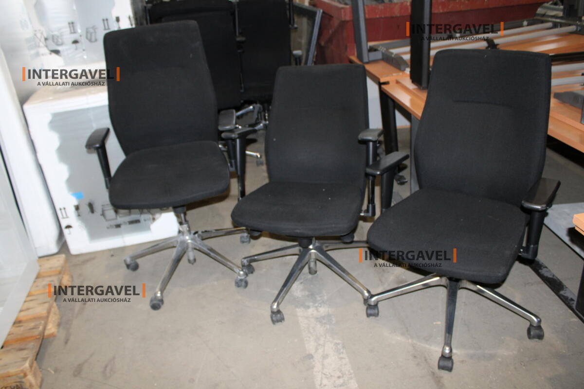 Irodai görgős szék (Fekete-Orlando) 5