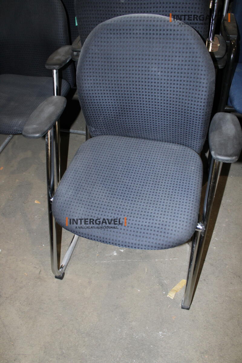 Tárgyalószék (kék/kockás) 1