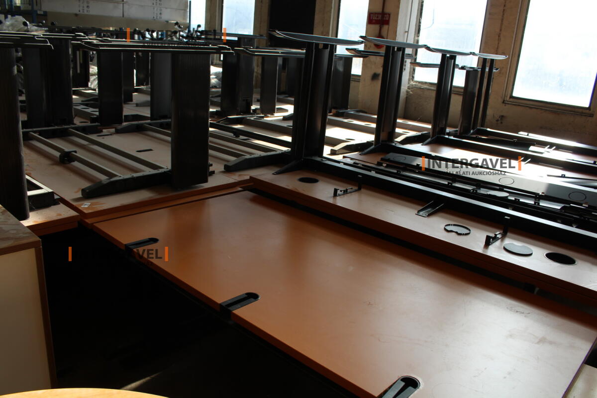 Íróasztal (BENE-1600mm) 5