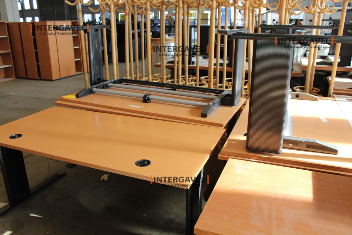 Íróasztal (BENE-1600mm) 4