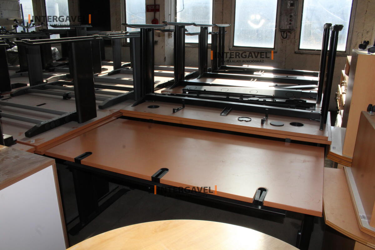 Íróasztal (BENE-1600mm) 7