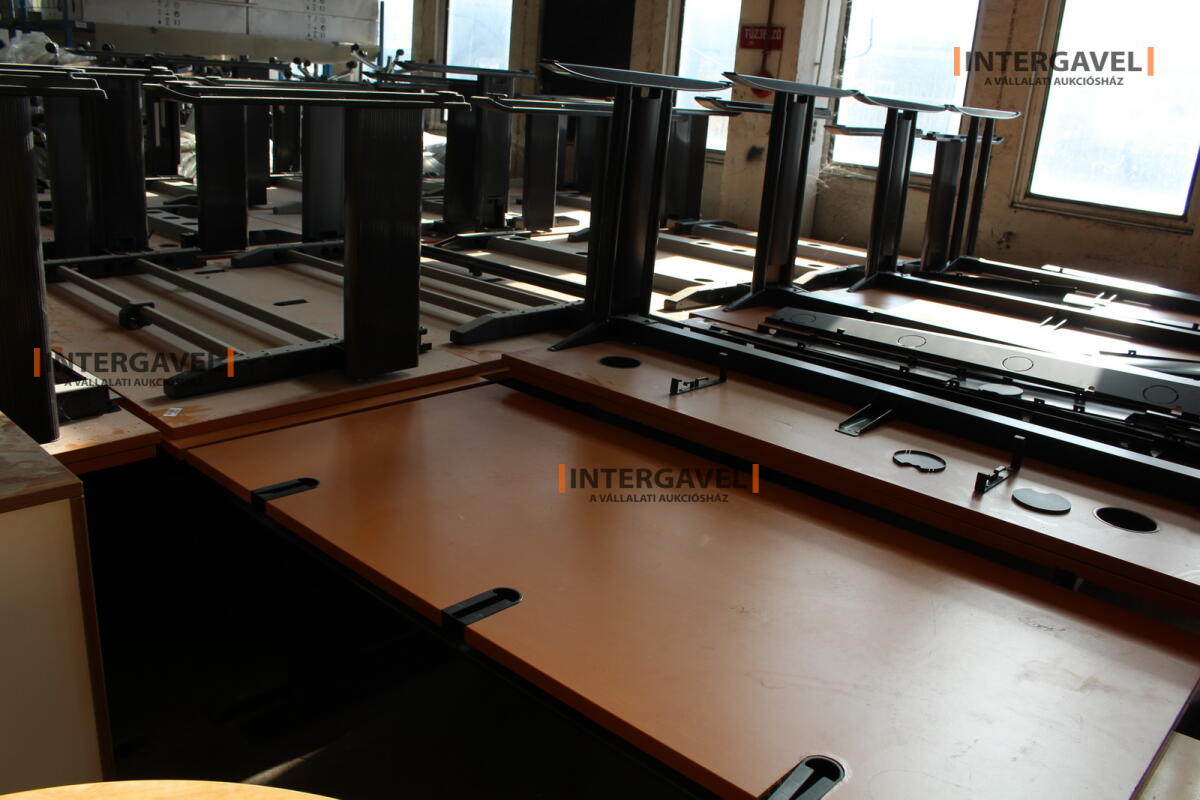 Íróasztal (BENE-1600mm) 5