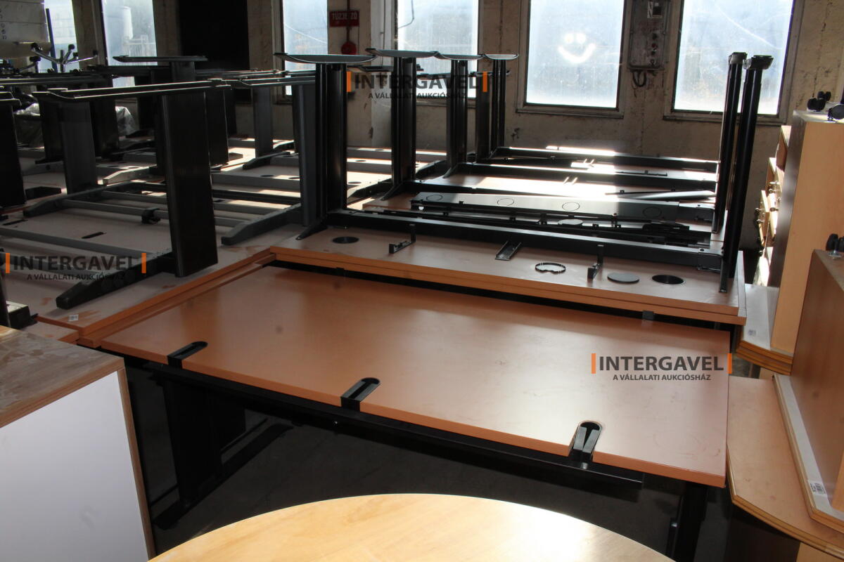 Íróasztal (BENE-1600mm) 7