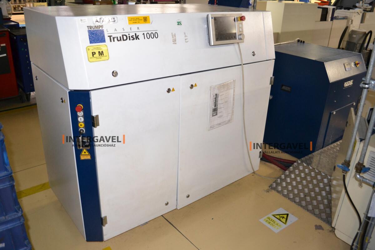 Lézervágó, kemence, alkatrészmosó aukciója