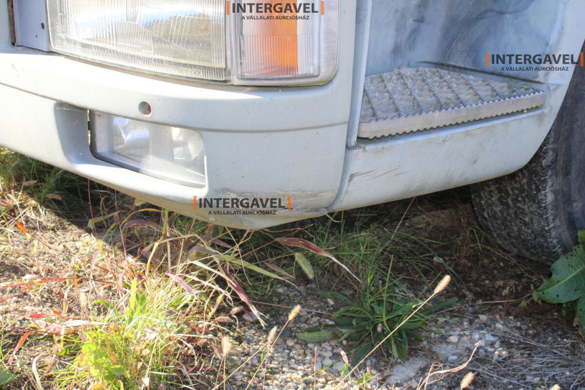 Teherautó - IVECO 6