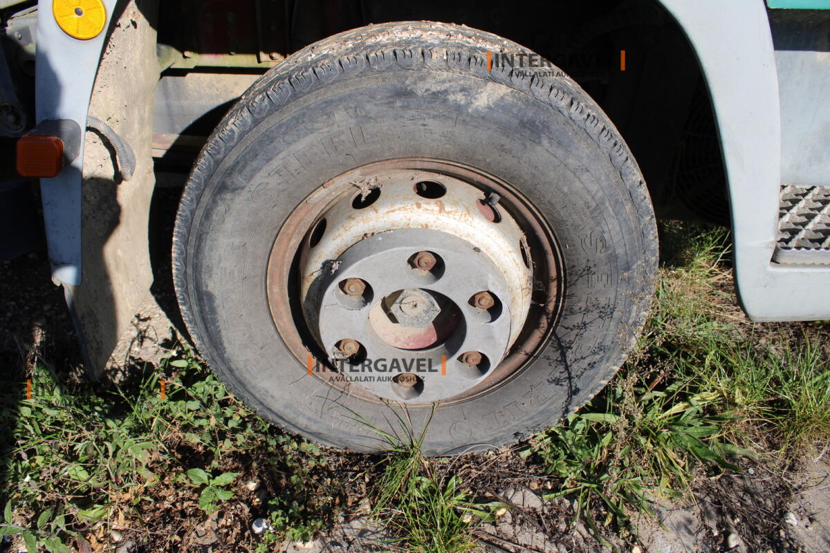 Teherautó - IVECO 26