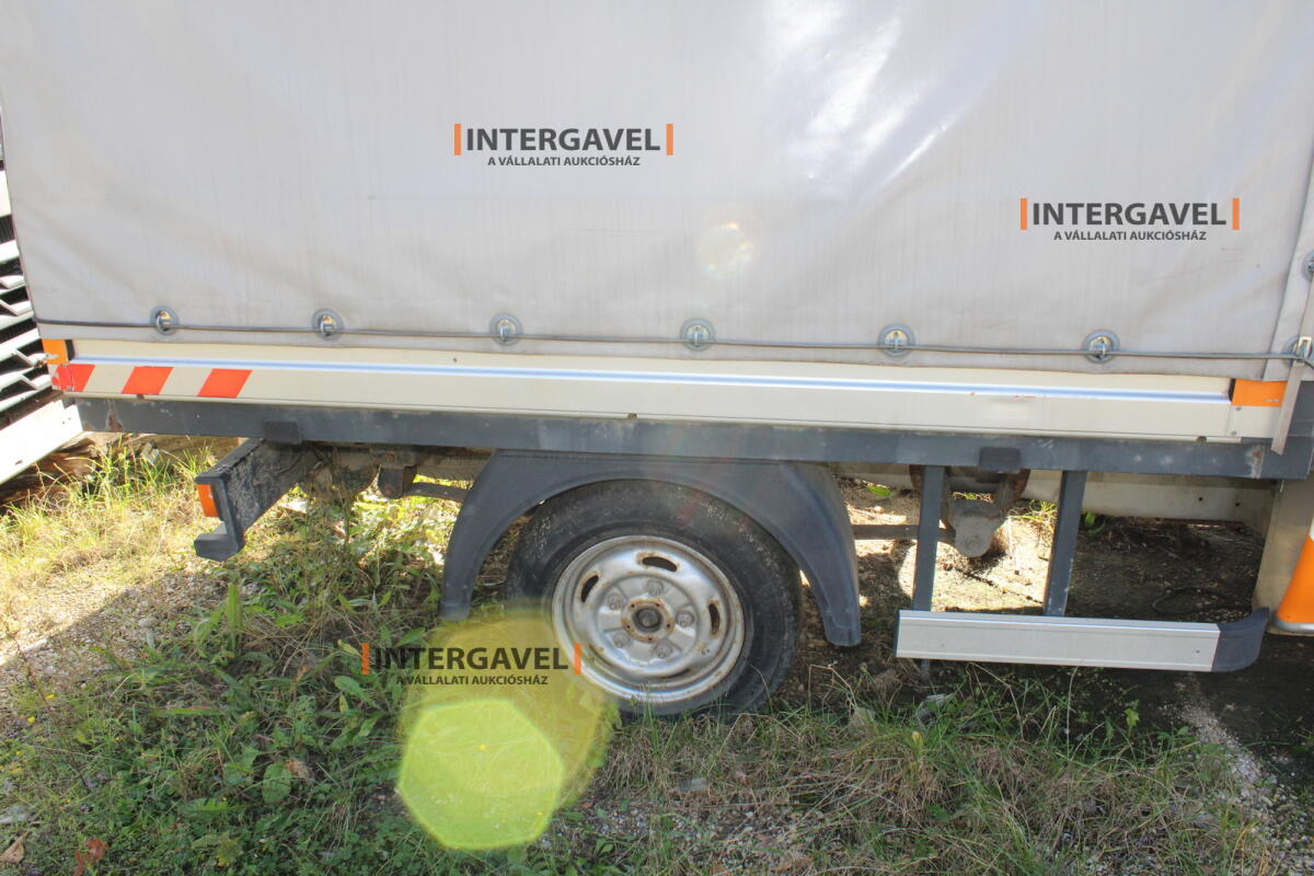 Kisteherautó - Ford 11