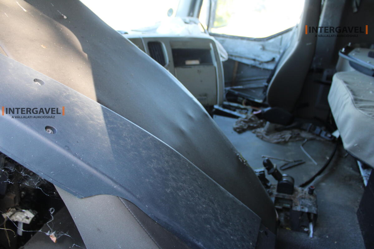 Nyerges vontató - Renault 16